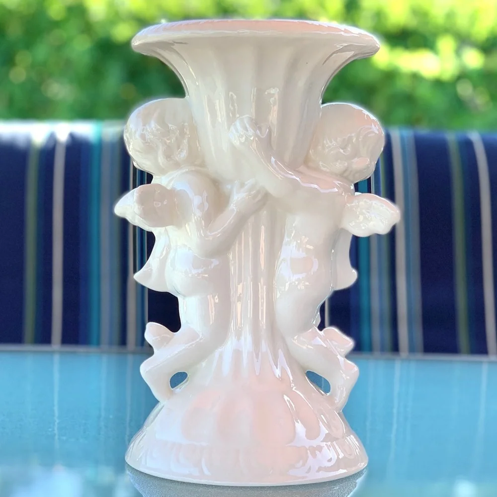 Double Cherub Off-White Ceramic Vase